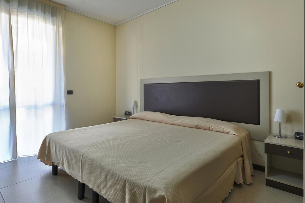 Residence La Sfera Pavia Rum bild